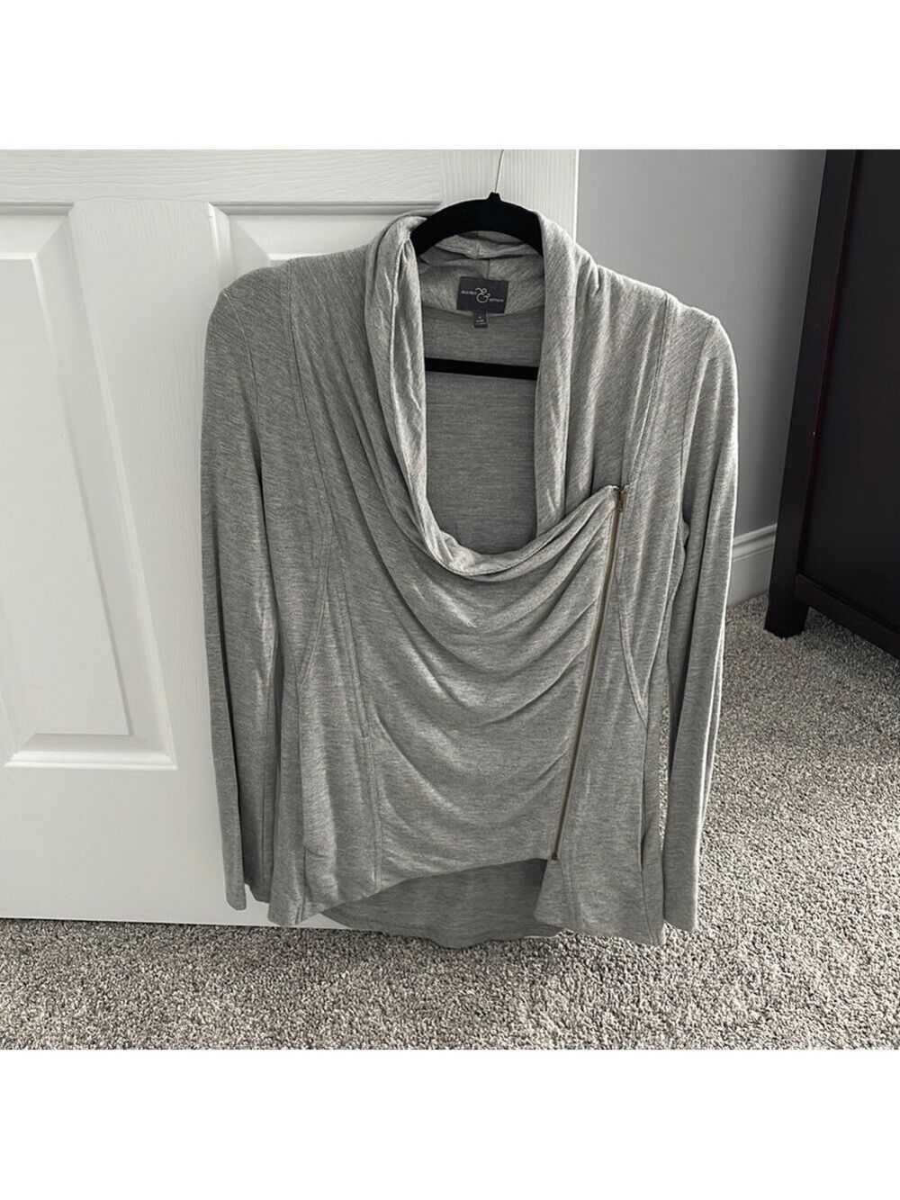 Market & Spruce Sweatshirt